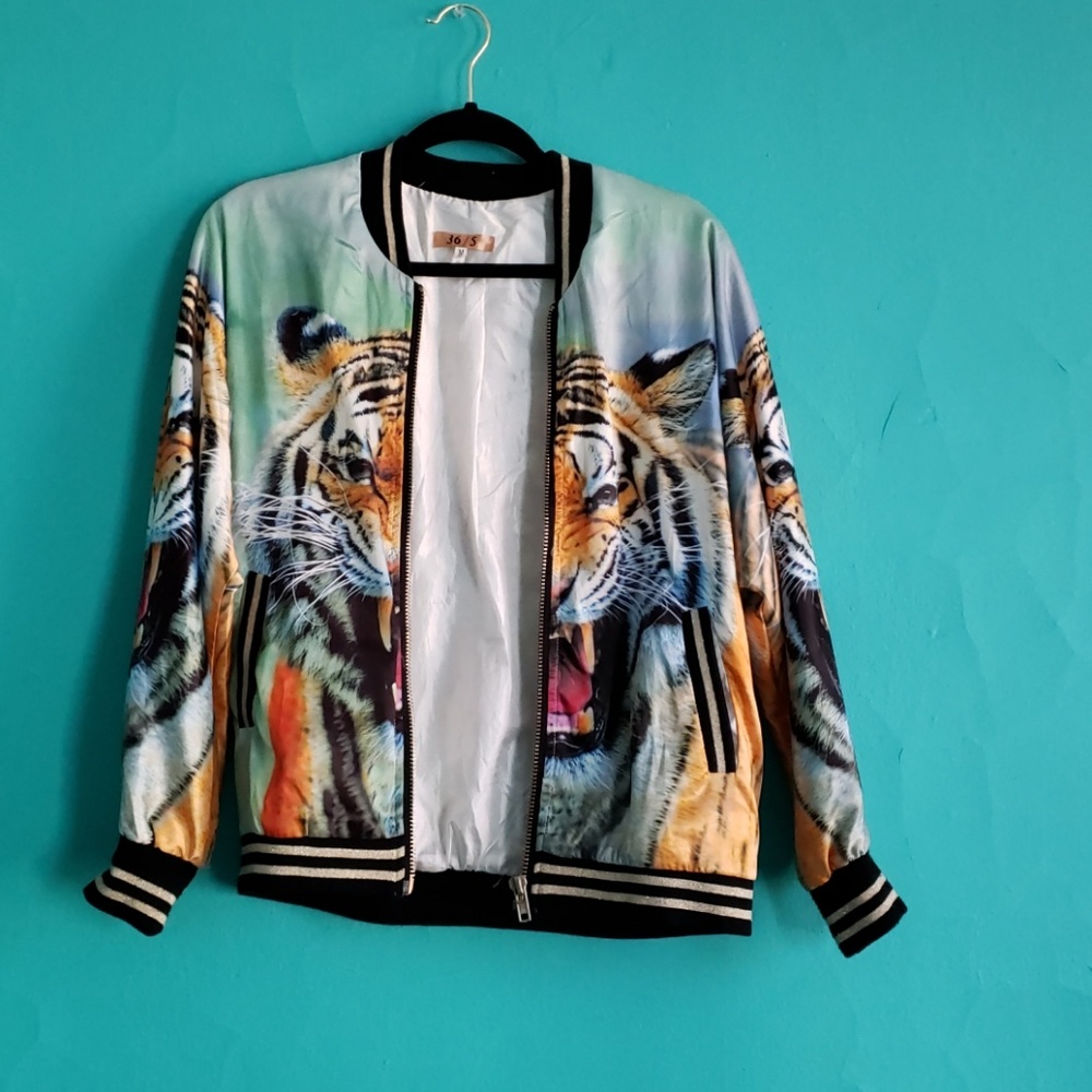 Flight jacket